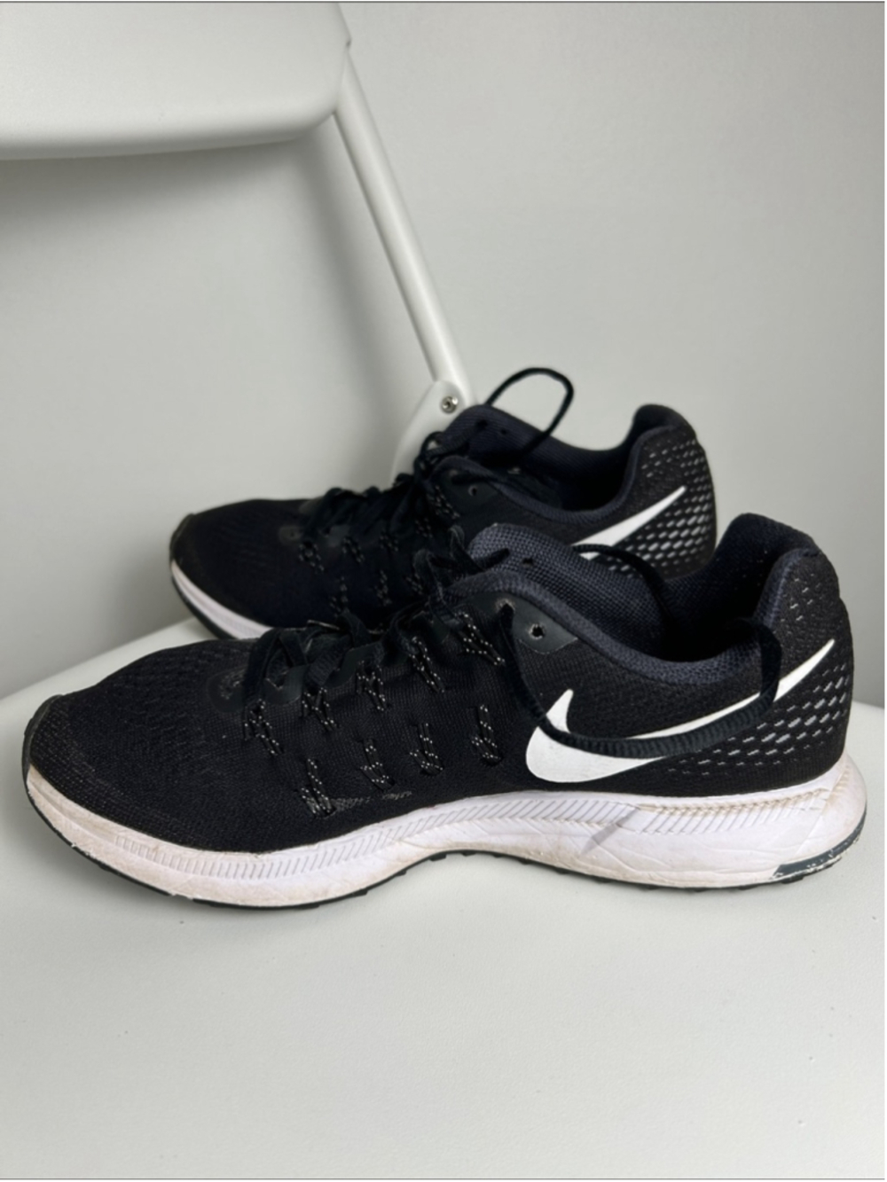 Nike Air Zoom Pegasus 33 Running Shoes Black White Size 10 EU 42 831356-001 - Picture 7 of 8